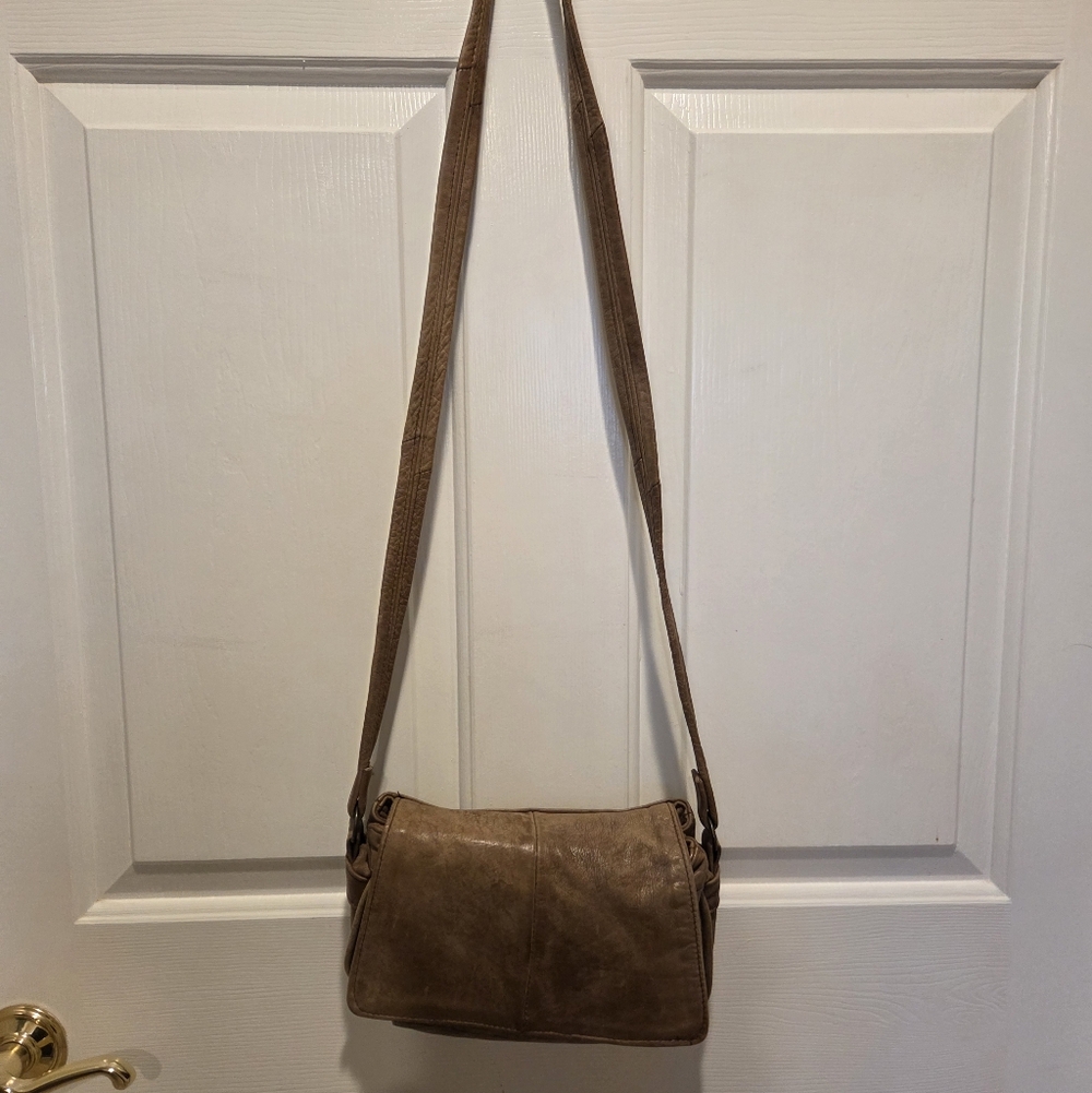 CSC Brown Leather Women's Crossbody Bag